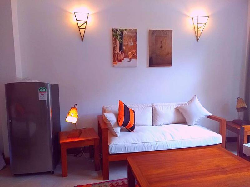 Mbili Kuwili Studio Suites Praia de Diani Exterior foto